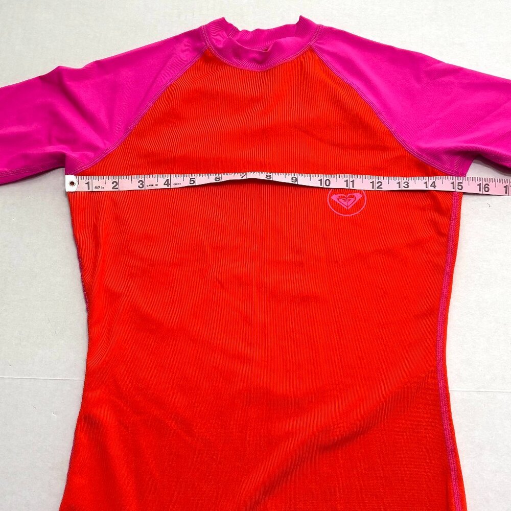 NWOT Roxy Women's Rash Guard - Picture 3 of 6